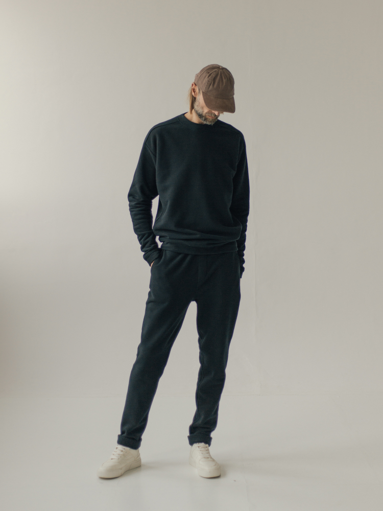 Crewneck BLACK | VELVET FLEECE