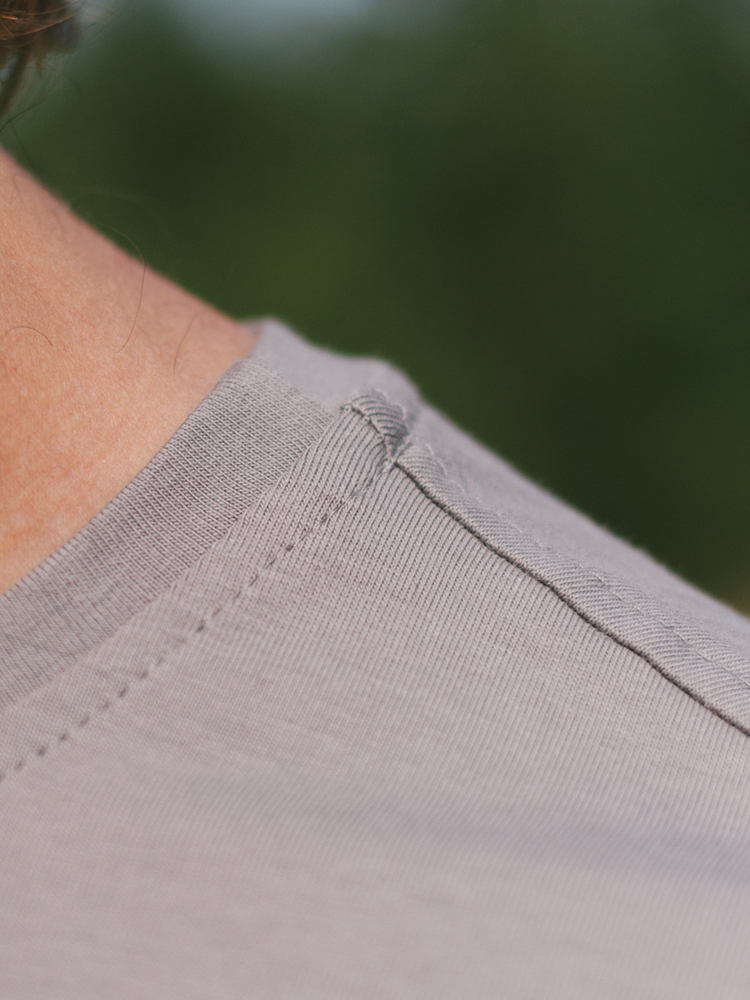 T-shirt ULTIMATE GRAY